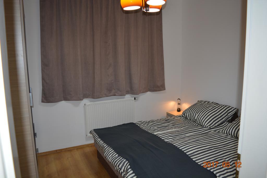 Gobe Apartman Hajdúszoboszló Exterior foto